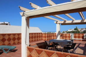 Renovated Penthouse Oasis with Sea & Mountain Views, Fuengirola